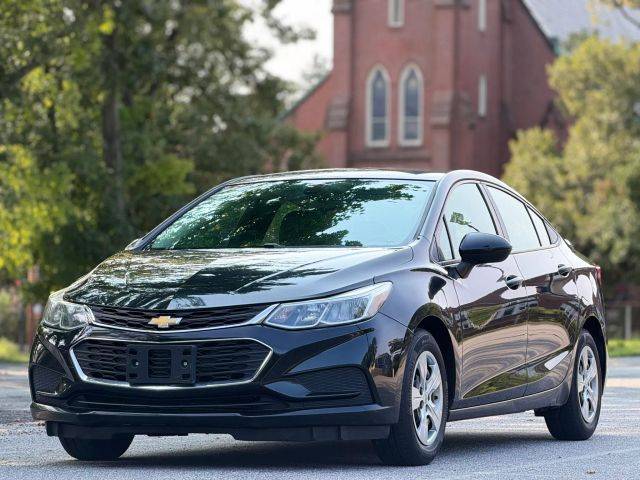 2017 Chevrolet Cruze LS FWD photo