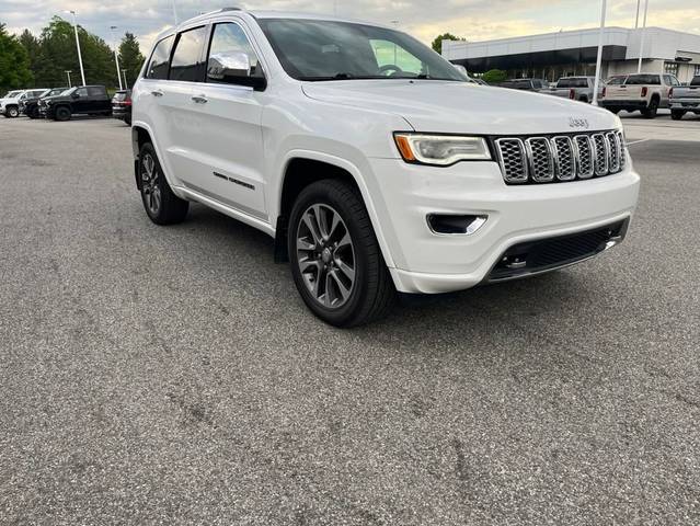 2017 Jeep Grand Cherokee Overland 4WD photo