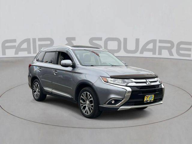 2017 Mitsubishi Outlander SEL 4WD photo
