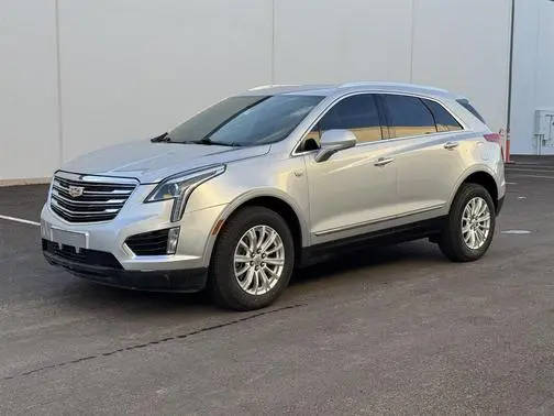 2018 Cadillac XT5 FWD FWD photo