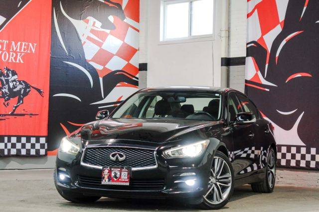 2015 Infiniti Q50 Premium AWD photo
