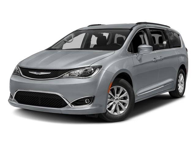 2017 Chrysler Pacifica Minivan Touring Plus FWD photo