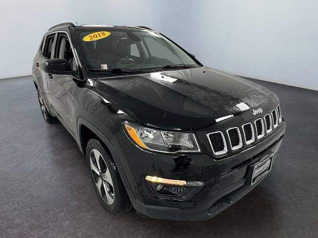 2018 Jeep Compass Latitude 4WD photo