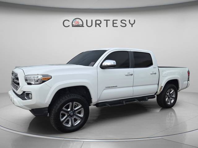 2017 Toyota Tacoma Limited 4WD photo