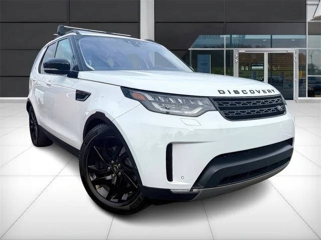 2017 Land Rover Discovery HSE Luxury 4WD photo