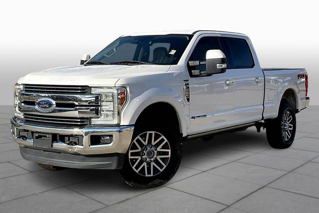 2017 Ford F-250 Super Duty Lariat 4WD photo