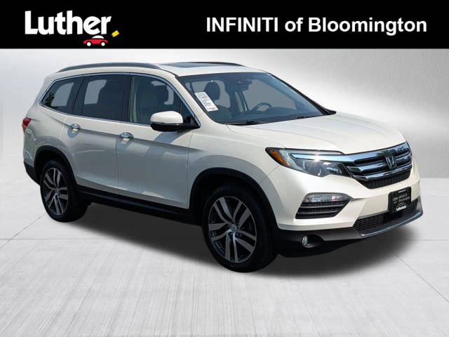 2017 Honda Pilot Elite AWD photo