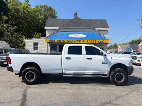 2017 Ram 2500 Tradesman 4WD photo