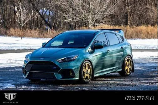 2017 Ford Focus RS AWD photo