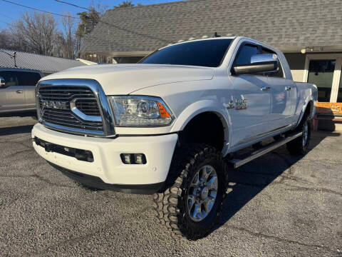 2017 Ram 2500 Limited 4WD photo