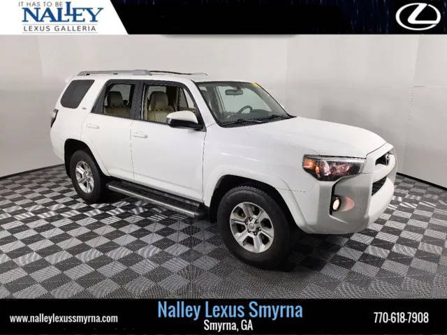 2017 Toyota 4Runner SR5 RWD photo