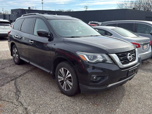 2017 Nissan Pathfinder SV 4WD photo