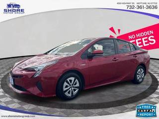 2017 Toyota Prius Three FWD photo