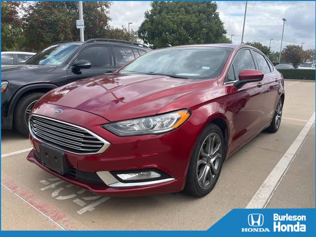 2017 Ford Fusion SE FWD photo