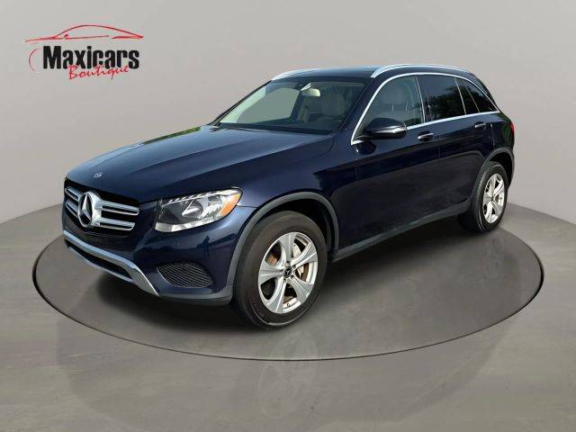 2018 Mercedes-Benz GLC-Class GLC 300 RWD photo