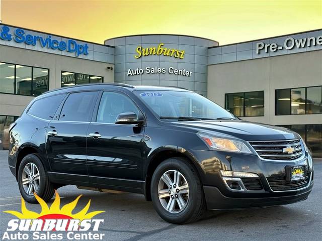 2015 Chevrolet Traverse LT AWD photo