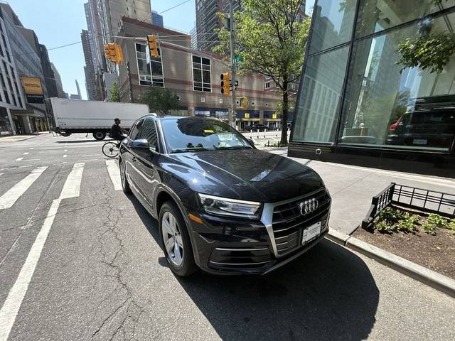 2018 Audi Q5 Premium AWD photo