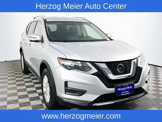 2017 Nissan Rogue SV AWD photo