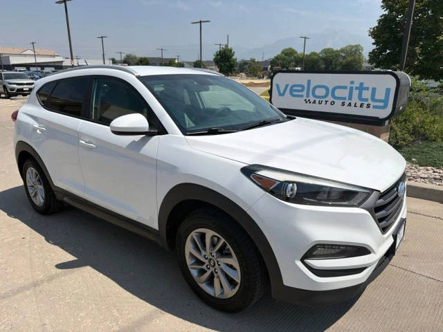 2016 Hyundai Tucson SE AWD photo