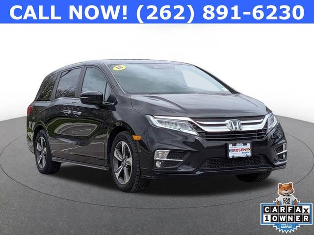 2018 Honda Odyssey Touring FWD photo