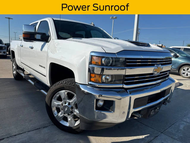 2018 Chevrolet Silverado 2500HD LTZ 4WD photo