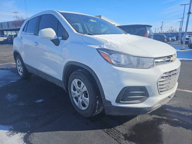 2017 Chevrolet Trax LS FWD photo