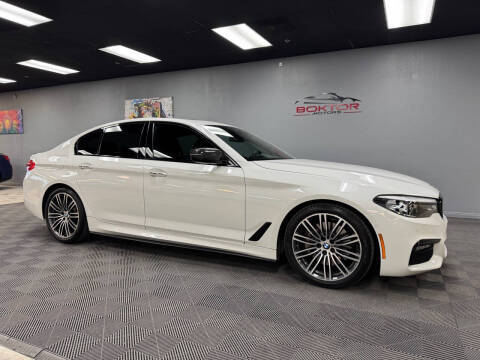 2018 BMW 5 Series 530i RWD photo