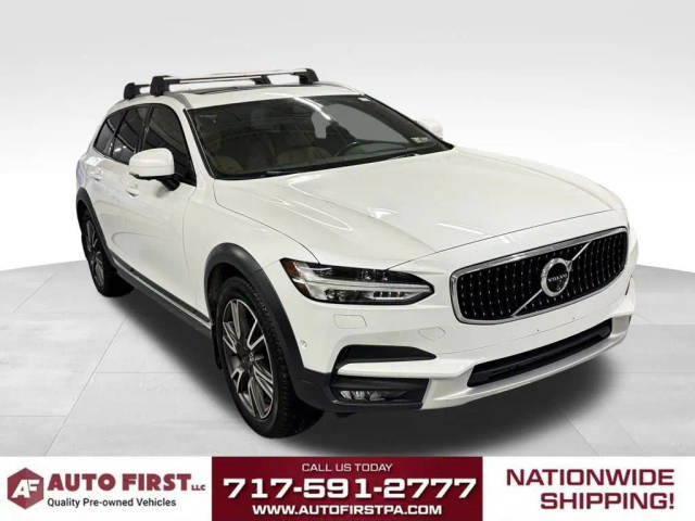 2018 Volvo V90 Cross Country  AWD photo