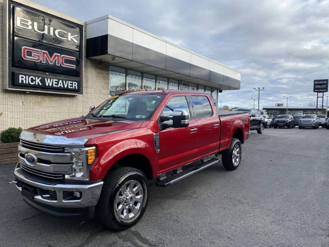 2017 Ford F-250 Super Duty Lariat 4WD photo