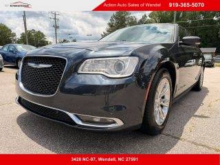 2018 Chrysler 300 Touring L RWD photo
