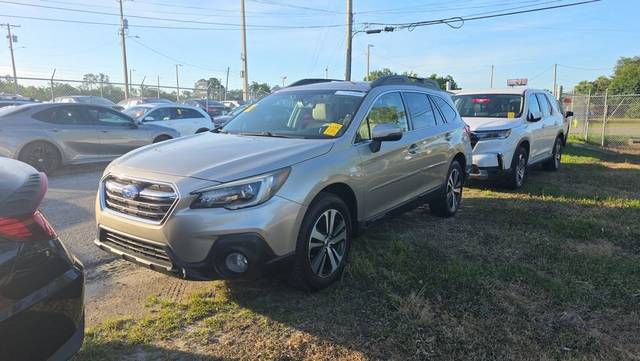 2018 Subaru Outback Limited AWD photo