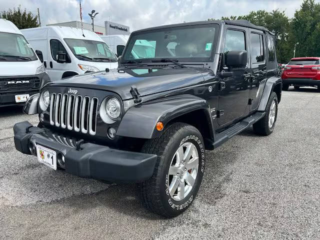 2017 Jeep Wrangler Unlimited Sahara 4WD photo