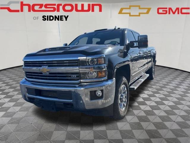 2018 Chevrolet Silverado 3500HD LTZ 4WD photo