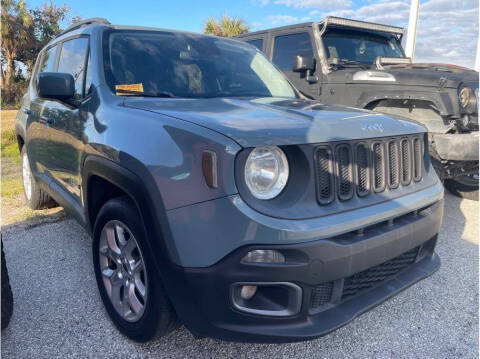 2017 Jeep Renegade Latitude FWD photo