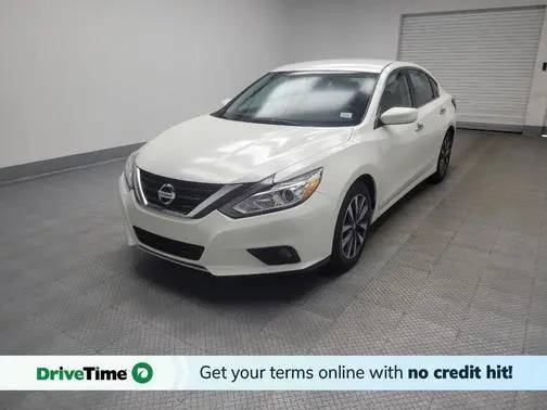 2017 Nissan Altima 2.5 SV FWD photo