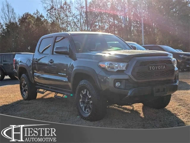 2017 Toyota Tacoma TRD Off Road 4WD photo