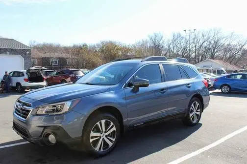 2018 Subaru Outback Limited AWD photo