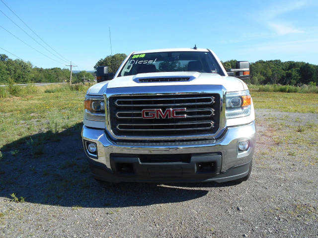 2018 GMC Sierra 2500HD SLE 4WD photo
