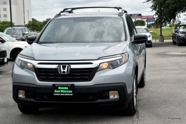 2017 Honda Ridgeline RT FWD photo