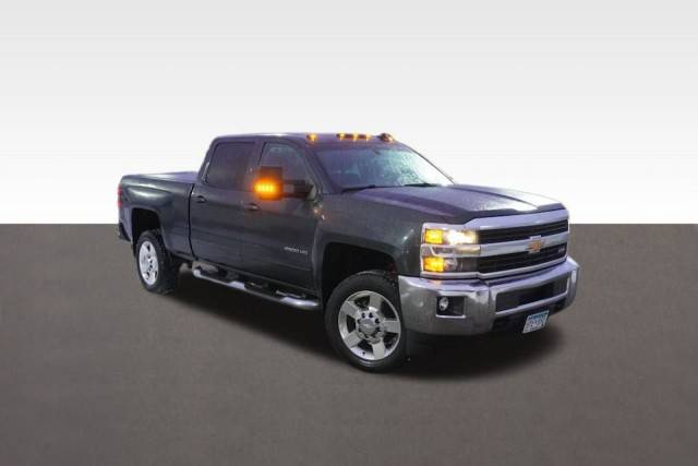 2017 Chevrolet Silverado 2500HD LT 4WD photo