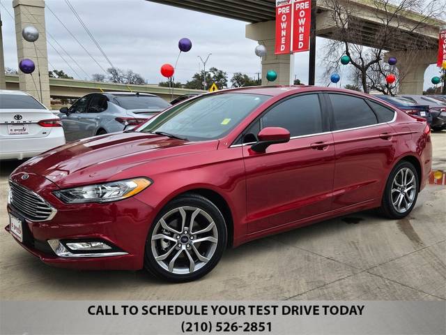 2017 Ford Fusion SE FWD photo