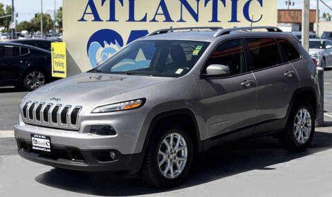 2018 Jeep Cherokee Latitude Plus 4WD photo