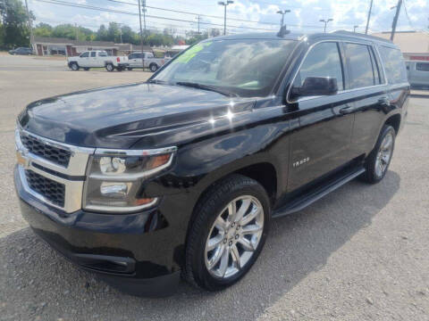 2017 Chevrolet Tahoe LT 4WD photo
