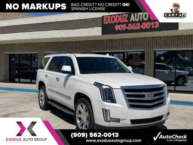 2017 Cadillac Escalade Luxury 4WD photo