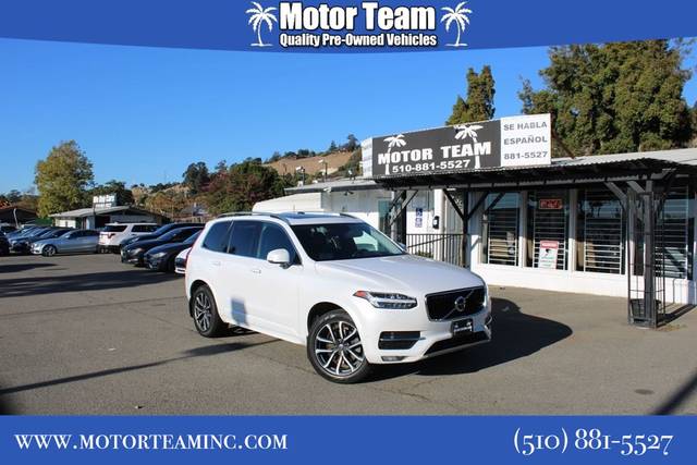 2018 Volvo XC90 Momentum AWD photo