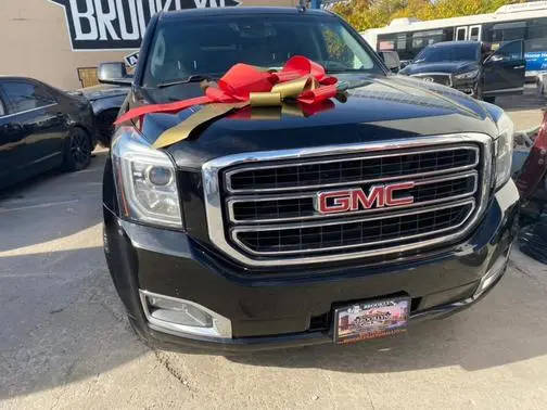 2016 GMC Yukon XL SLT 4WD photo