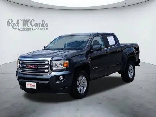 2017 GMC Canyon 4WD SLE 4WD photo
