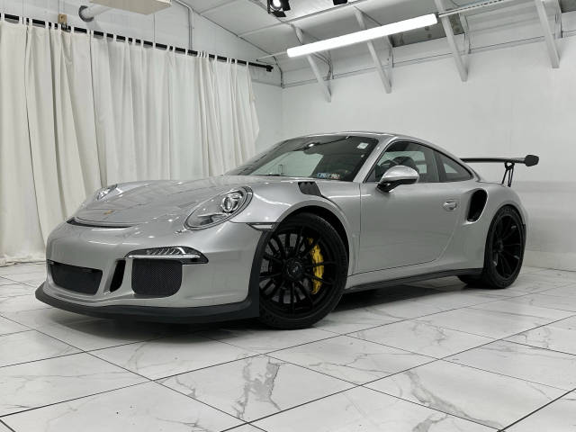 2016 Porsche 911 GT3 GT3 RS RWD photo