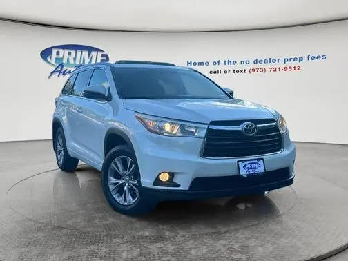 2015 Toyota Highlander XLE AWD photo