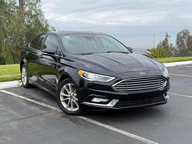 2018 Ford Fusion Energi Titanium FWD photo